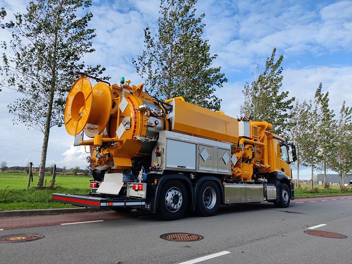 Once again an EcoVac vacuum truck for Mourik Industry!